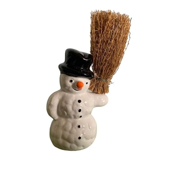 Department 56 Snow Village Snowman with Broom - Picture 1 of 9